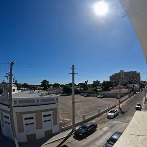 Wifi, Workspace , Perfect Location & Parking Apartment